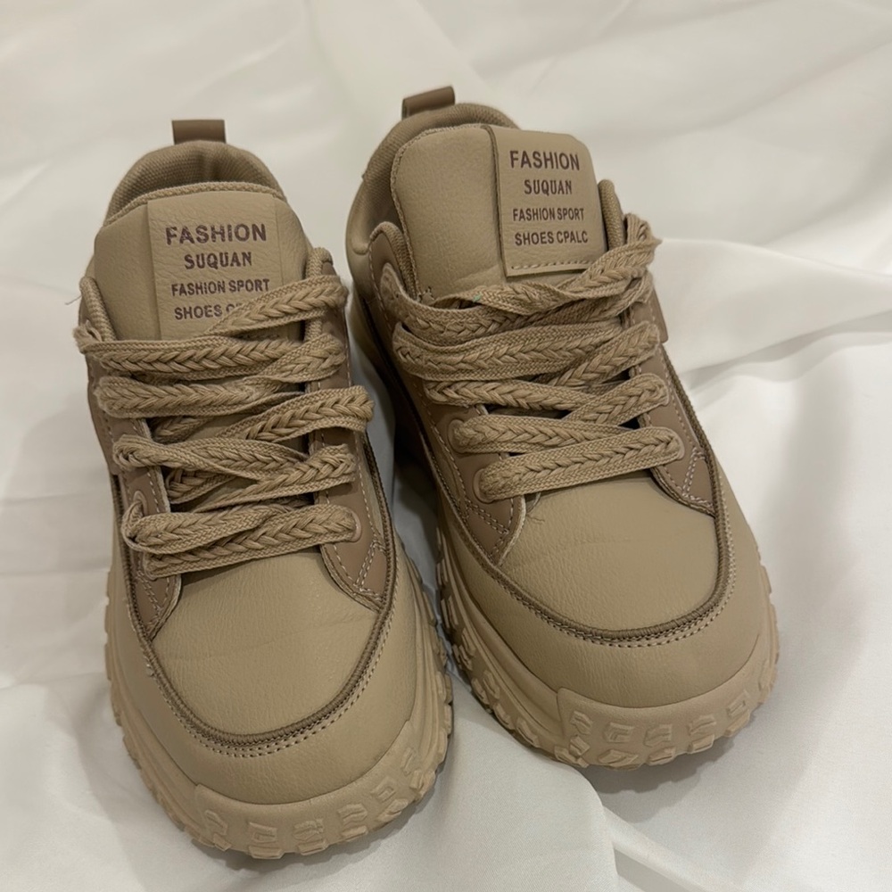 Tan Fashion Sport Sneakers